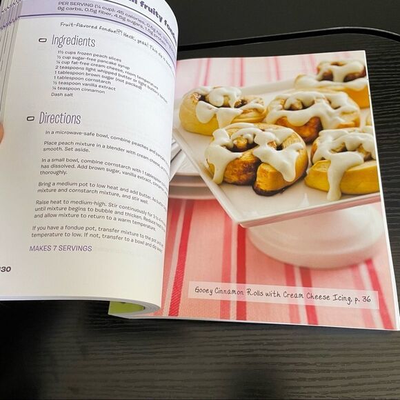 Hungry Girl 200 under 200 by Lisa Lillien. Cookbook. 200 Recipes Under 200 Cal. - Picture 4 of 9